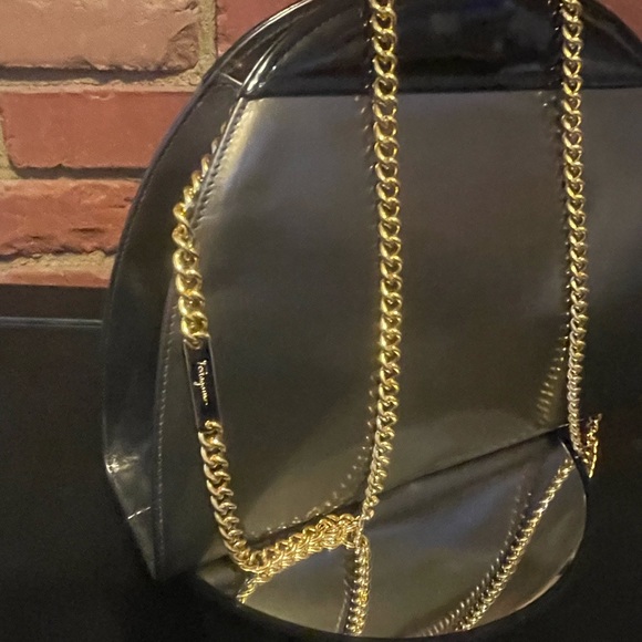 🔥 Salvatore🔥 Ferragamo🔥 Clutch/ shoulder bag🔥 - Picture 7 of 10